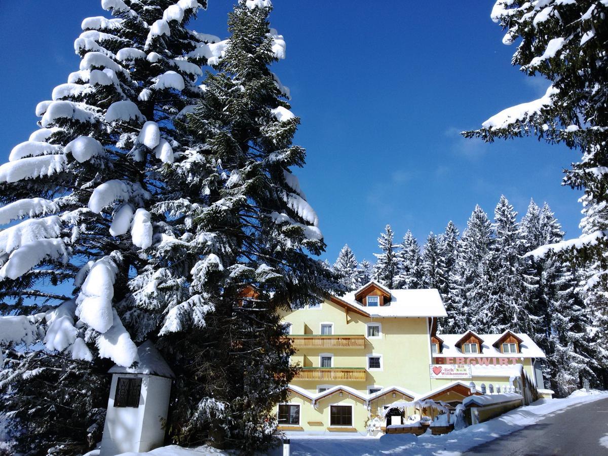 LiebesNesterl Bergwirt - Boutique Hotel Köflach Extérieur photo